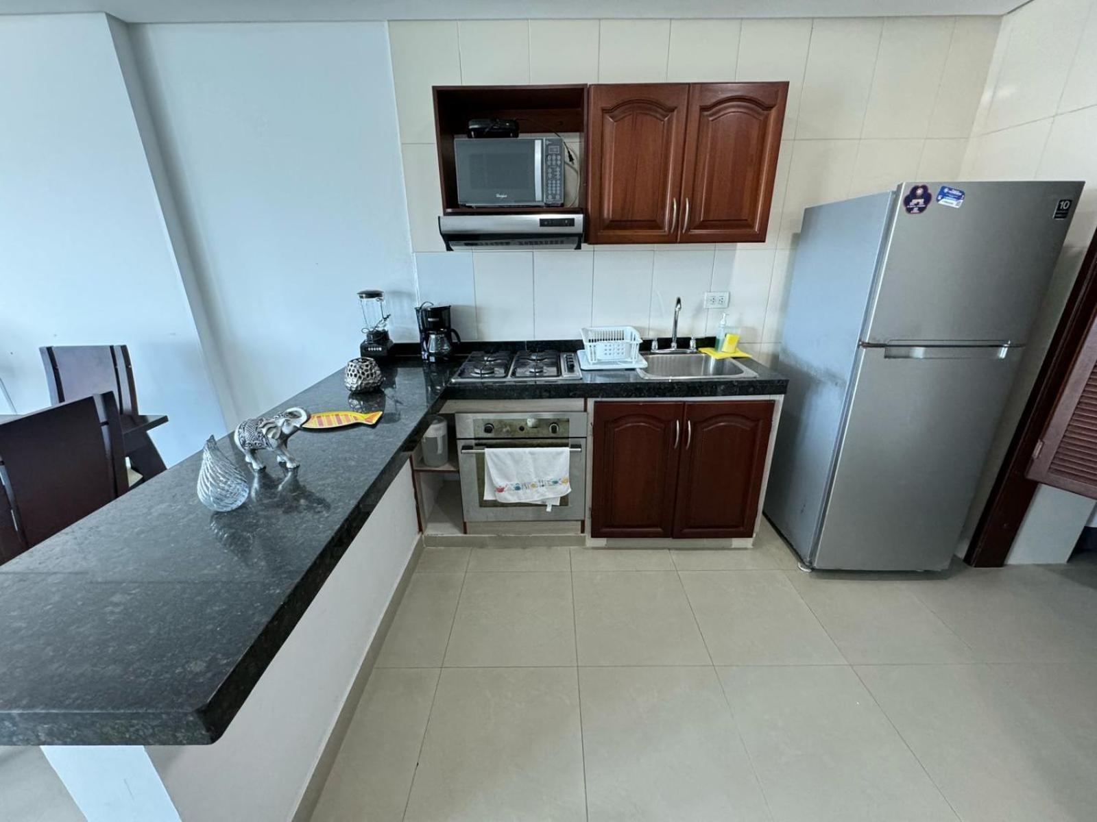 Apartamento En Laguito Ed Torres Del Lago 604 Icdi Cartagena Eksteriør billede